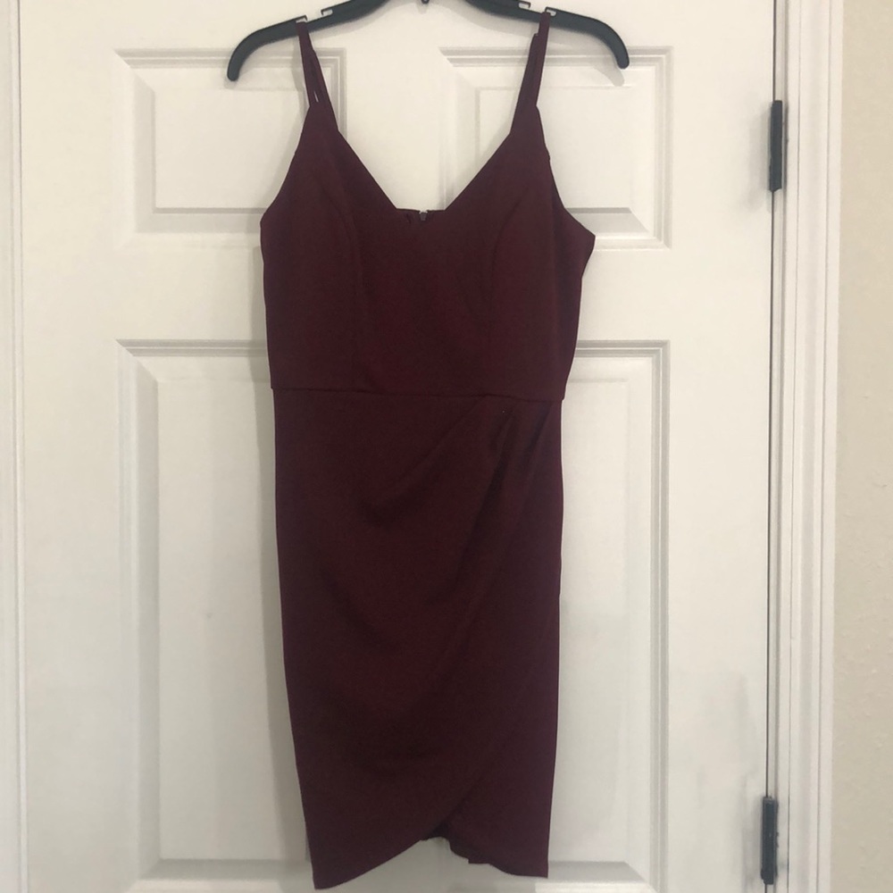 Lulu’s dress - Picture 3 of 7